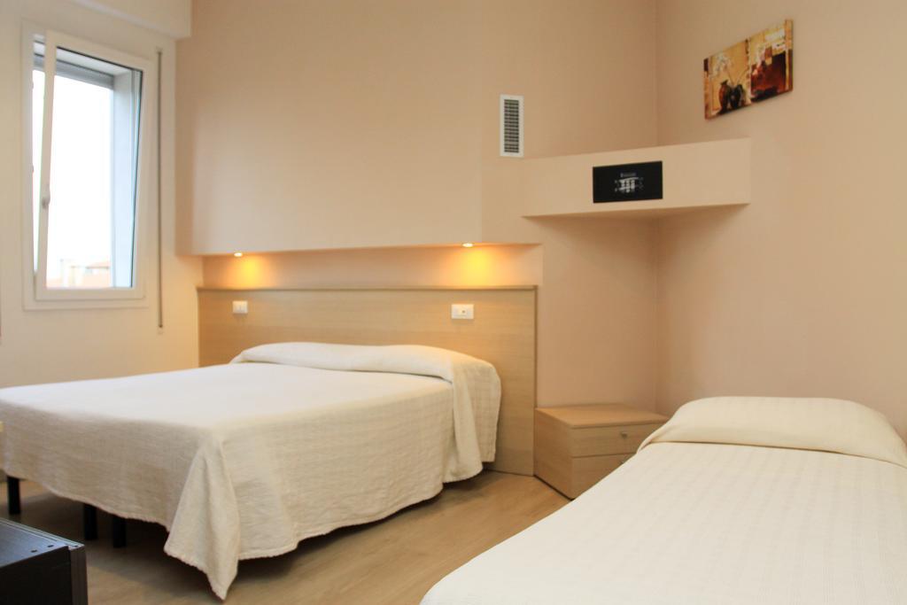 Park Hotel Italia Tezze sul Brenta Стая снимка